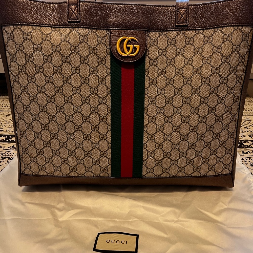 GUCCI OPHEDIA SOFT GG SUPREME MEDIUM TOTE